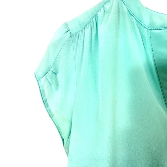 Babaton Blouse Womens XS Aqua Silk Chiffon Short Sleeve Combo High Low Soft - Picture 3 of 6